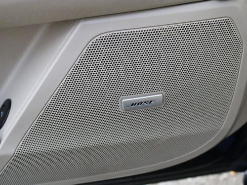 Used 2016 Cadillac XTS Luxury w/ Driver Awareness Package image 17