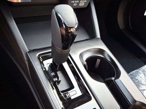 New 2026 Subaru Outback Premium AWD/4WD image 10