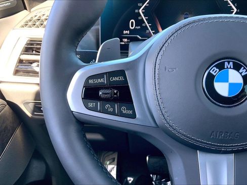 Used 2026 BMW X7 xDrive40i w/ M Sport Package image 22