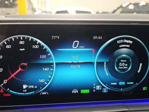 Used 2021 Mercedes-Benz GLS 450 4MATIC image 23