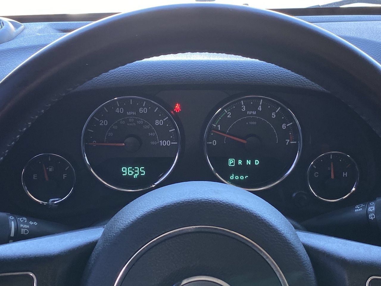 Used 2018 Jeep Wrangler Unlimited Sahara AWD/4WD image 32