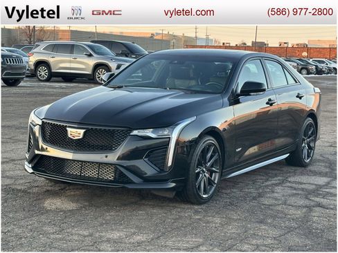 Used 2023 Cadillac CT4 V w/ Technology Package image 5