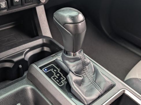 Used 2023 Toyota Tacoma TRD Off-Road AWD/4WD image 30