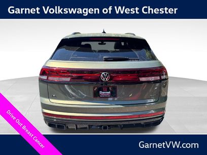 New 2026 Volkswagen Atlas Cross Sport SEL R-Line