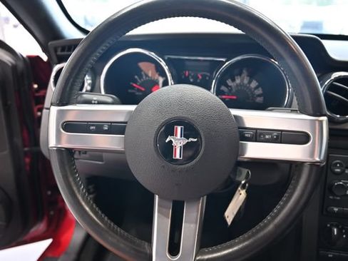 Used 2005 Ford Mustang GT Premium RWD image 20