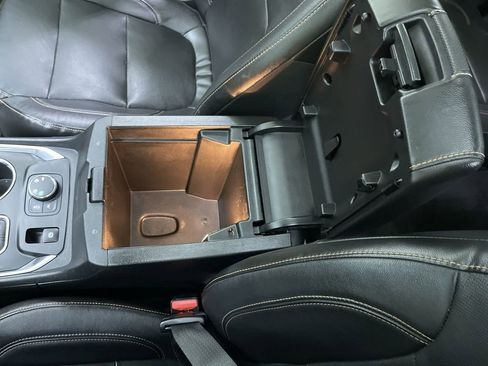 Used 2019 Chevrolet Traverse Premier w/ Redline Edition image 26