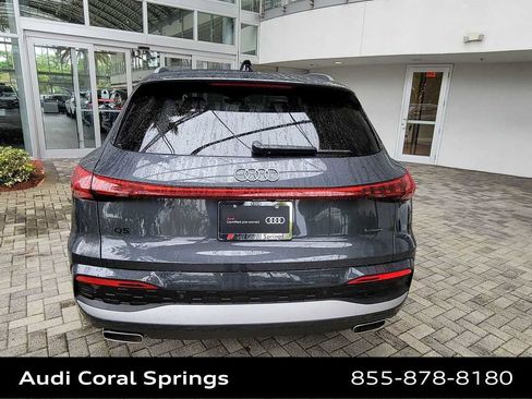 Certified 2025 Audi Q5 Premium w/ Convenience Package image 7