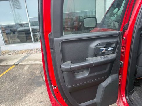 Used 2022 RAM 1500 Classic Warlock w/ Electronics Group image 13