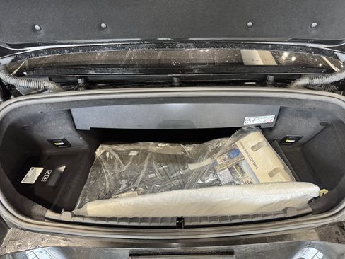 Used 2019 BMW M850i xDrive Convertible w/ M Carbon Exterior Package image 14