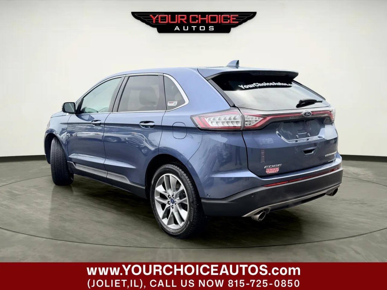 Used 2018 Ford Edge Titanium w/ Equipment Group 302A AWD/4WD image 3