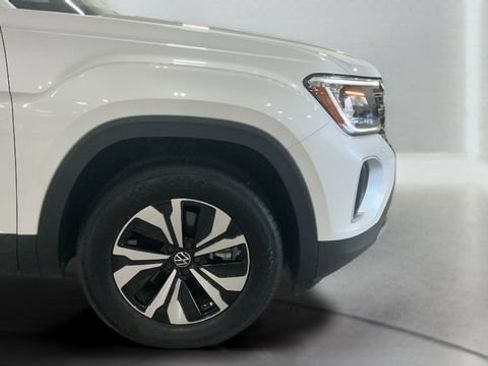 Used 2026 Volkswagen Atlas SE AWD/4WD image 32