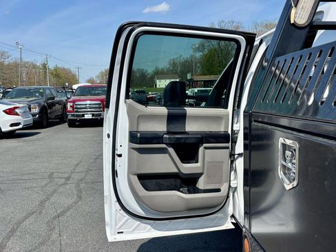 Used 2018 Ford F350 XL w/ Power Equipment Group RWD image 15
