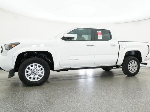 New 2026 Toyota Tacoma SR5 image 8