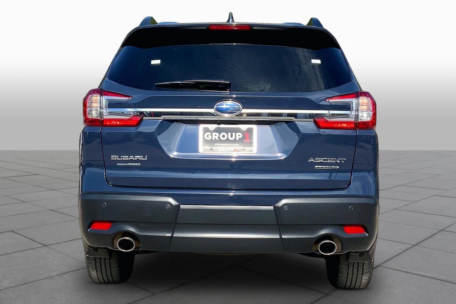 Used 2024 Subaru Ascent Limited w/ Technology Package AWD/4WD image 5