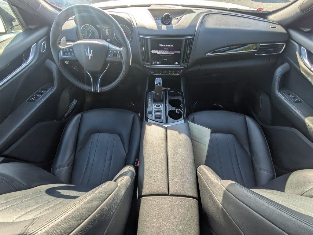 Used 2021 Maserati Levante S AWD/4WD image 23