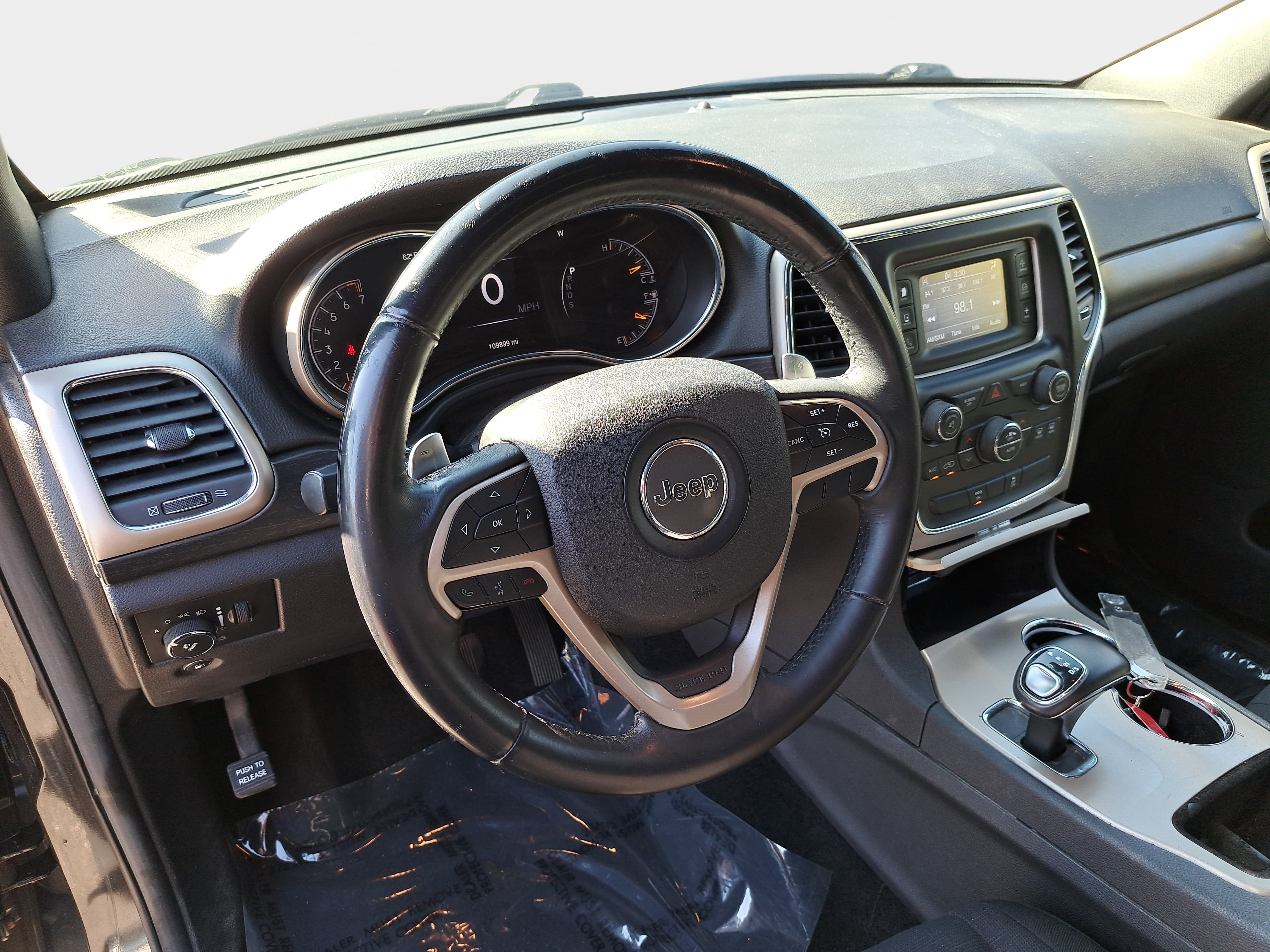 Used 2014 Jeep Grand Cherokee Laredo w/ Quick Order Package 23E AWD/4WD image 15