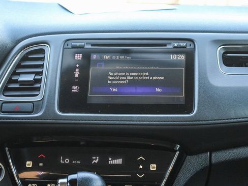 Used 2018 Honda HR-V EX image 14