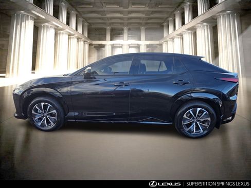 Certified 2024 Lexus RZ 300e Premium w/ Accessory Package (P5) image 7
