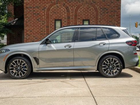Used 2025 BMW X5 M60i AWD/4WD image 8