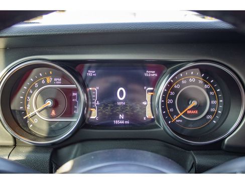 Used 2022 Jeep Wrangler Sport AWD/4WD image 27