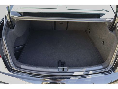 Used 2018 Audi A3 2.0T Premium Plus image 32