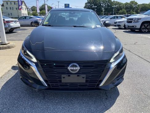 Used 2024 Nissan Altima 2.5 S FWD image 7