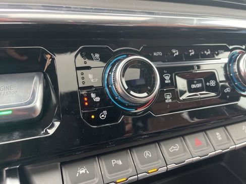 New 2026 GMC Sierra 1500 Denali Ultimate AWD/4WD image 23