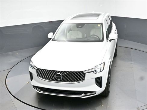 New 2026 Volvo XC90 B6 Ultra image 47