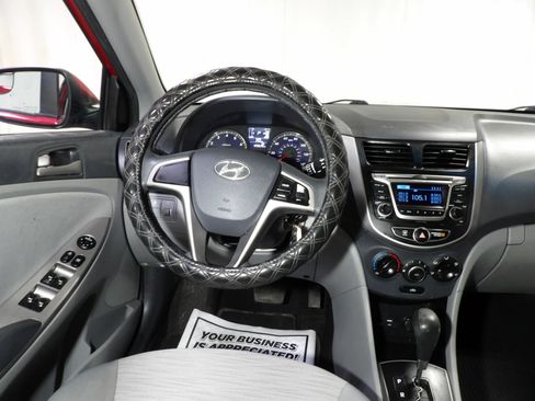 Used 2015 Hyundai Accent GS FWD image 11