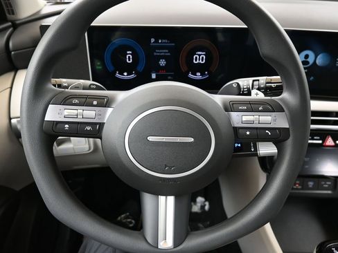 New 2026 Hyundai Tucson Blue SE image 25