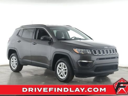 Used 2019 Jeep Compass Sport w/ Cold Weather Group AWD/4WD image 1