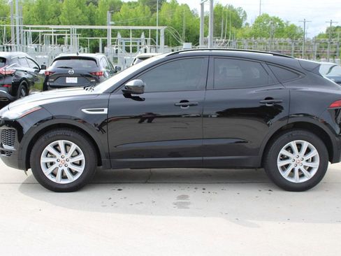 Used 2020 Jaguar E-PACE image 4