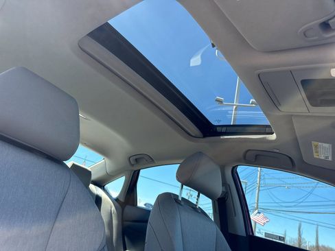 Used 2025 Honda Accord SE image 17