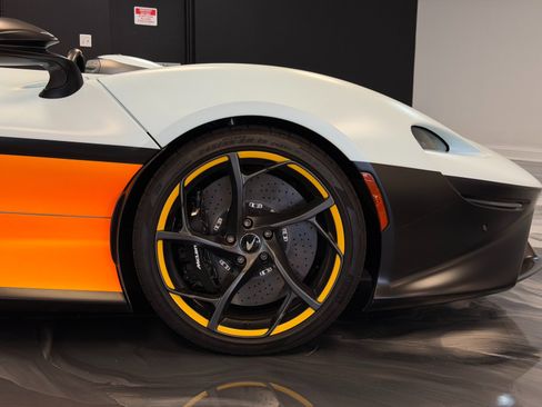 Used 2021 McLaren Elva RWD image 19