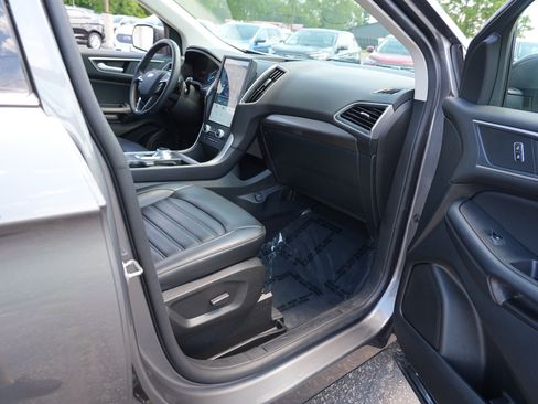 Used 2024 Ford Edge SEL w/ Convenience Package AWD/4WD image 31
