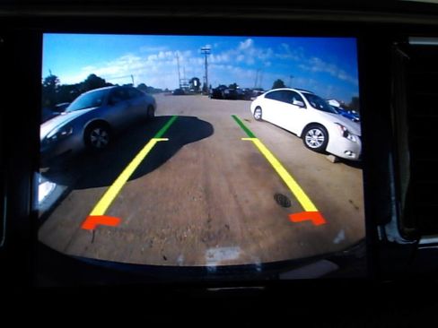 Used 2018 Chrysler Pacifica Limited FWD image 29