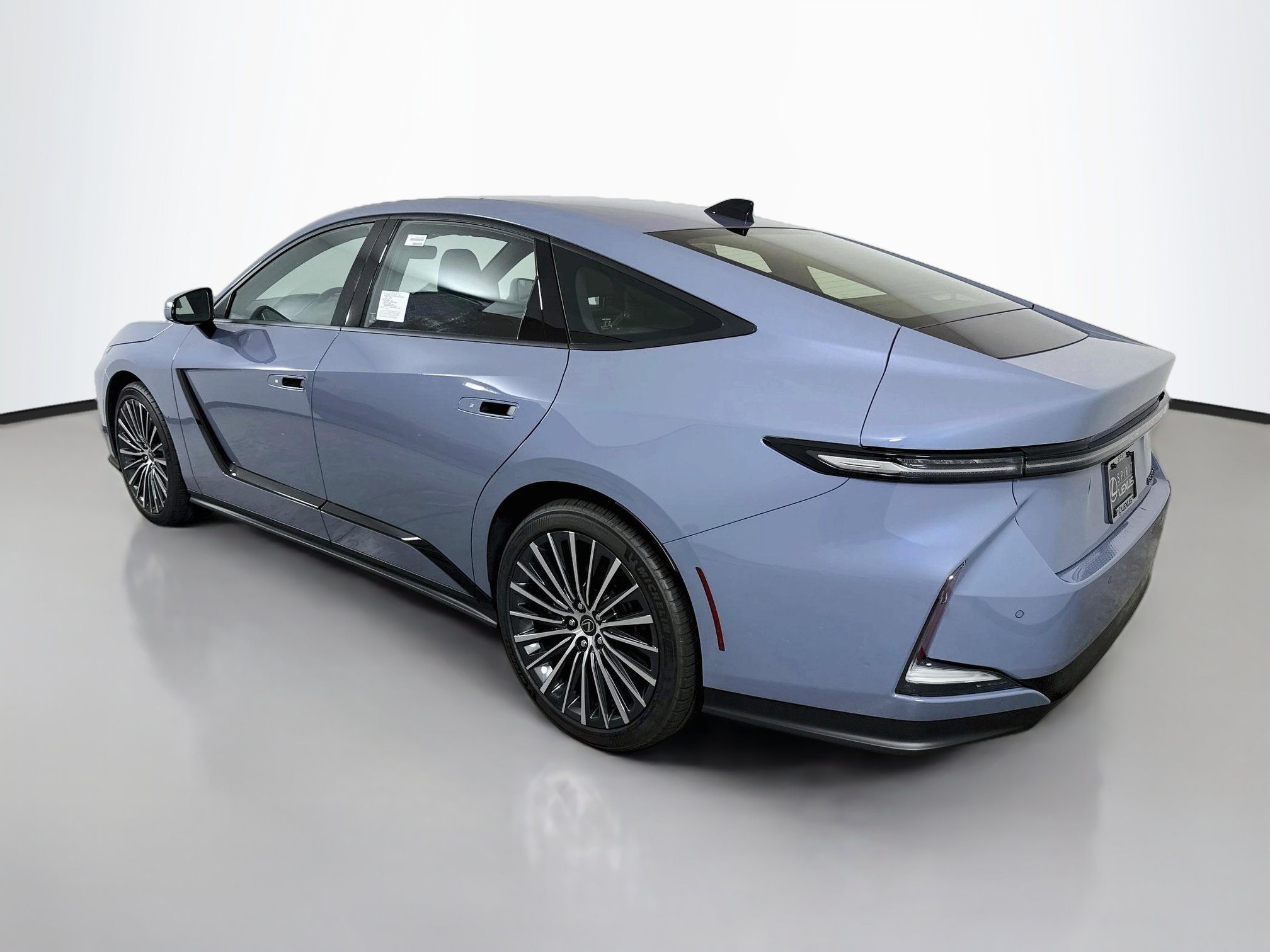 New 2026 Lexus ES 350e w/ Convenience Package FWD image 5