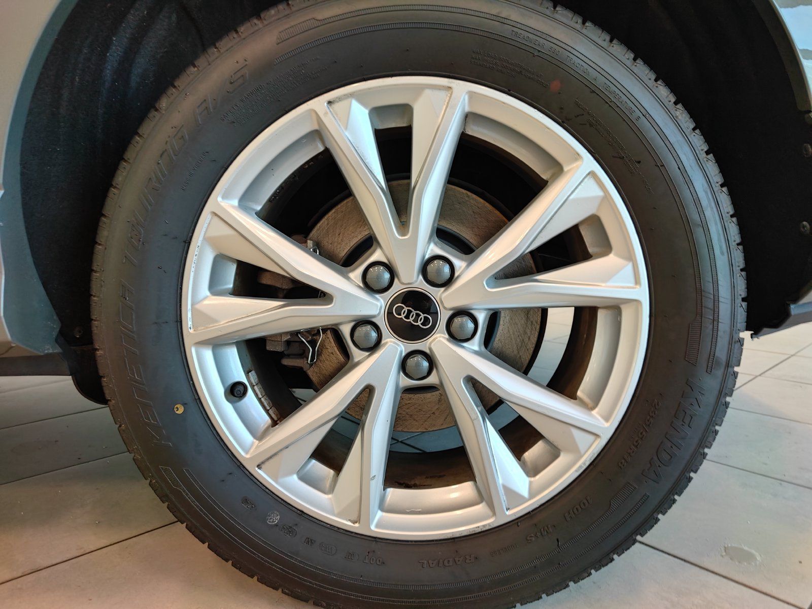 Used 2024 Audi Q3 2.0T Premium AWD/4WD image 9