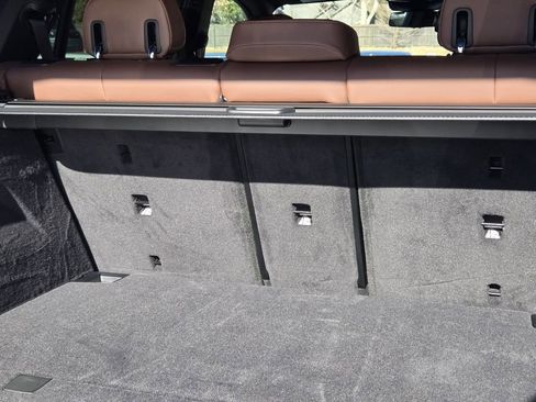 New 2026 BMW X5 xDrive50e w/ Climate Comfort Package AWD/4WD image 32