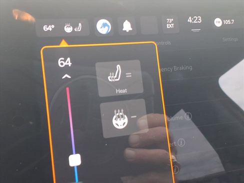 Used 2023 Jeep Compass Limited image 8