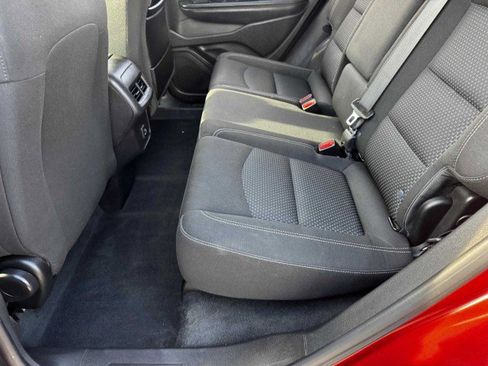 Used 2024 GMC Terrain SLE image 35