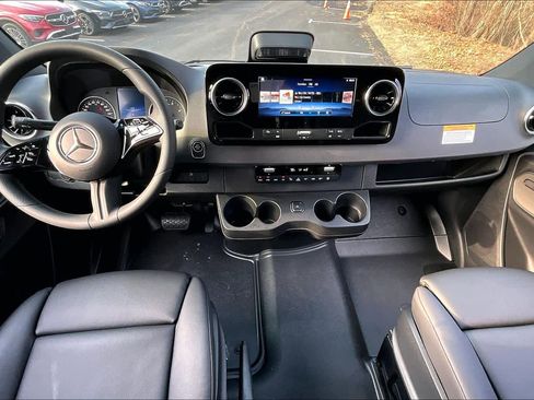 New 2026 Mercedes-Benz Sprinter 2500 image 7