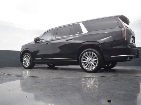 Used 2023 Cadillac Escalade ESV Premium Luxury w/ Performance Package AWD/4WD image 54