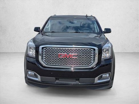 Used 2017 GMC Yukon XL Denali w/ Open Road Package image 2