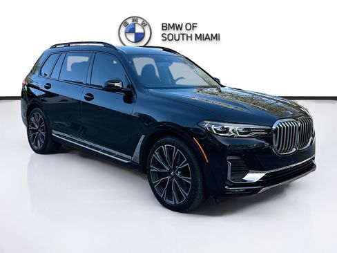 Certified 2022 BMW X7 xDrive40i w/ Premium Package image 1