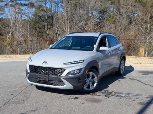 Used 2023 Hyundai Kona SEL image 1