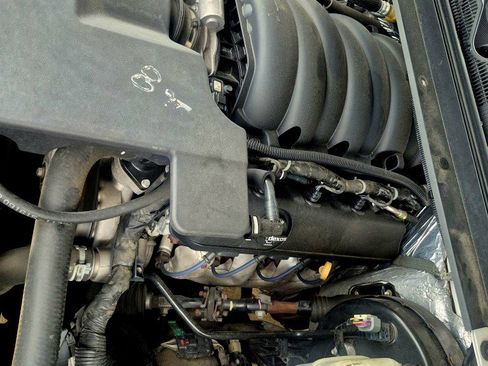 Used 2016 Chevrolet Tahoe LTZ RWD image 18