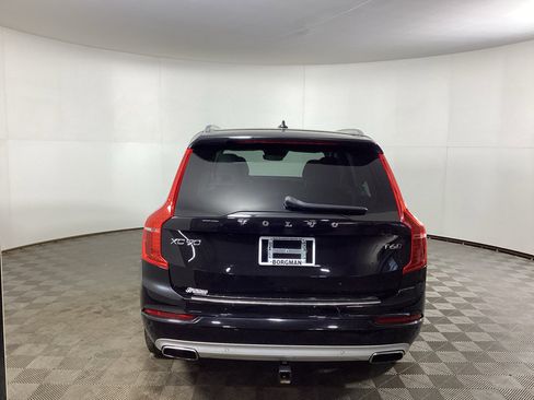 Used 2020 Volvo XC90 T6 Momentum AWD/4WD image 3