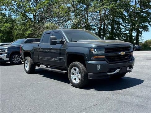 Used 2019 Chevrolet Silverado 1500 LT w/ All Star Edition AWD/4WD image 2