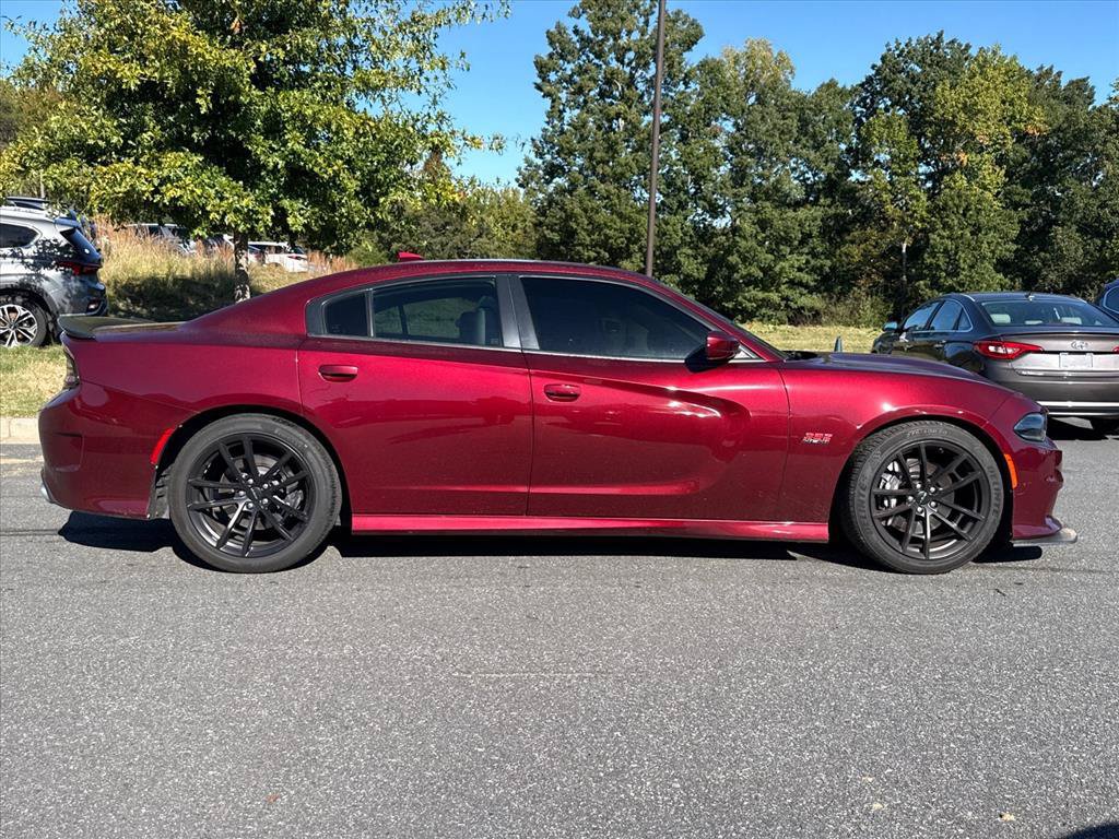Used 2022 Dodge Charger Scat Pack w/ Plus Group RWD image 2